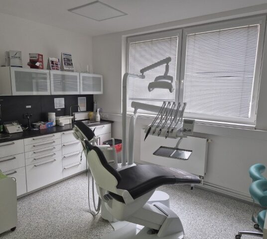 Prodej zubní kliniky – Praha 11